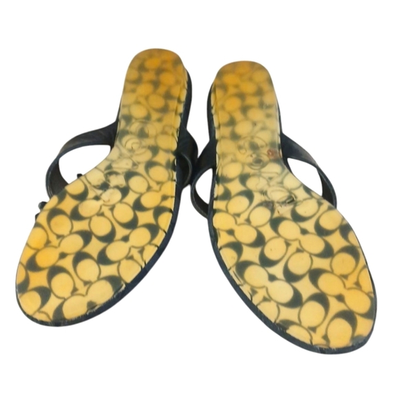 Coach Suki Black Daisy Patent Leather Thong Sandal  Monofeanned Sandals 7.5-8 - Picture 9 of 13